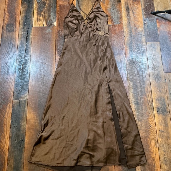 Hello Molly Satin Slip Midi Dress Brown Spaghetti Strap Slit Size 8 - Picture 2 of 7